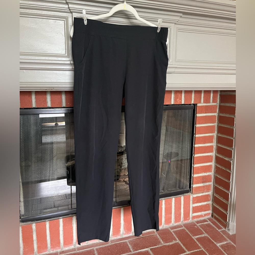 Eddie Bauer Travel Pants - Black Medium